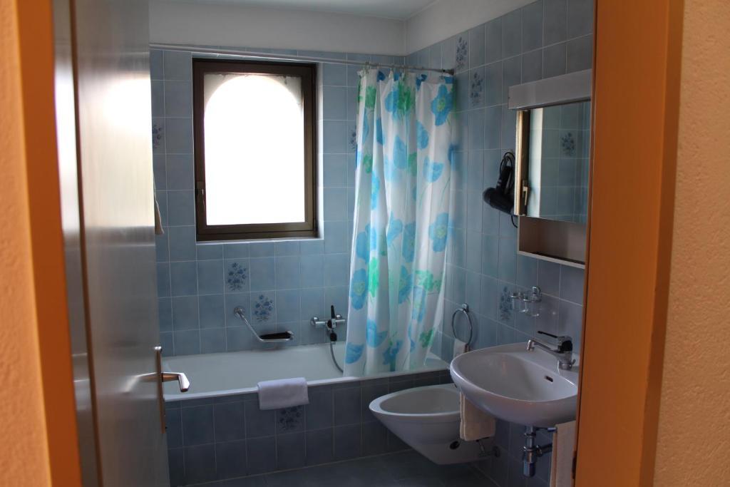 Hotel Elvetico Locarno Quarto foto
